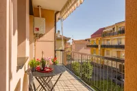 Quadri d'Oro Beachside Escape in Beautiful Liguria