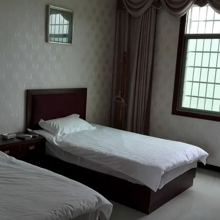 Fuyang Quanqi Inn