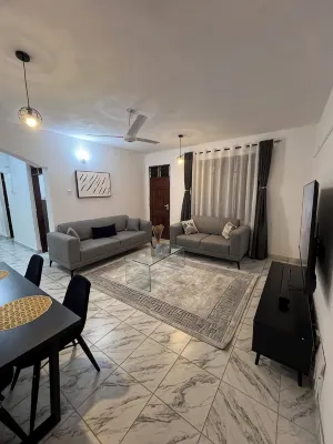 Spacious 1bedroom apartment in Nyali Mombasa /hotshower/washing machine /wifi - 2-نجوم