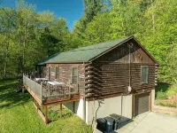Tranquil cabin in charming Machias close to Ski Resorts