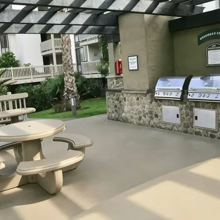Oceanfront Resort-Garden View Balcony. Pool, Hot tub, Bikes, Beach equip, Games