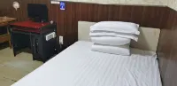 Lilac Hotel