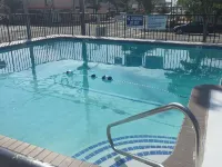 Surfcomber Motel