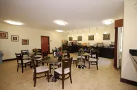 Best Western Plus DeRidder Inn  Suites