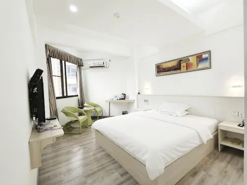 Yijia Business Hotel