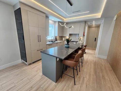 Luxury 3-Bedroom Home Modern Retreat in Vancouver - baru