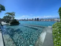 Beacon Executive Suites by stayCATion Homestay - С бассейном
