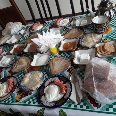 Parivash Guest House