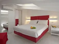 Palazzo Tasso Hotels near Peter's Beach