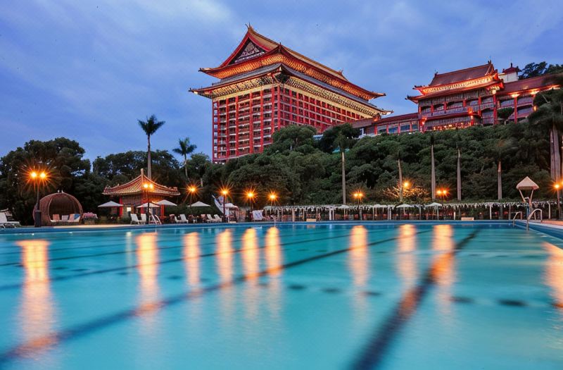 The Grand Hotel photo 2