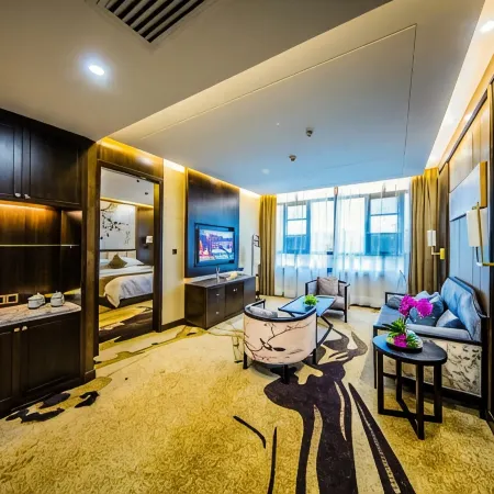 TONGXINLAKE HOTEL