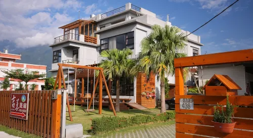 Jimei Homestay - Mountain view