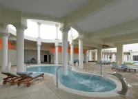 Grand Palladium Lady Hamilton Resort & Spa - All Inclusive - piscina