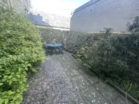 Spacious 4 bedroom townhouse with traditional features and private courtyard Hotels in Cupar