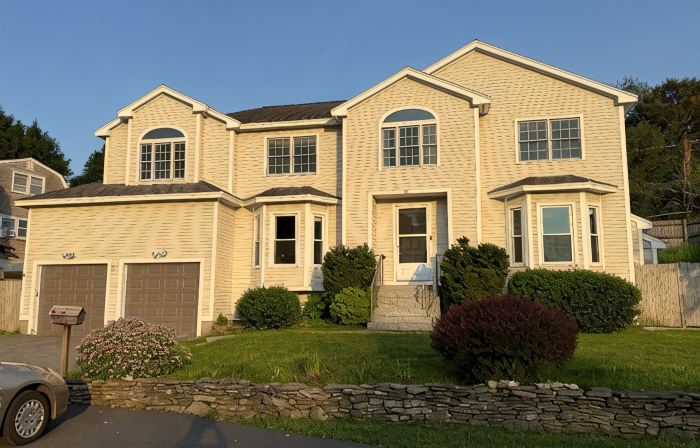 Spacious 6 Br·7 Beds·3.5 BA House in Charming Marblehead & Near Salem & Beaches