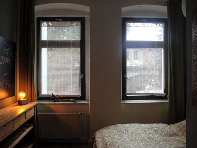 Quiet & cozy apartment in Südstadt, close to the train station & free parking