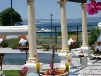 Misty Waves Boutique Hotel