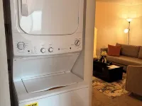 Nice 2-bedroom apartment in Burien Hotels in Burien