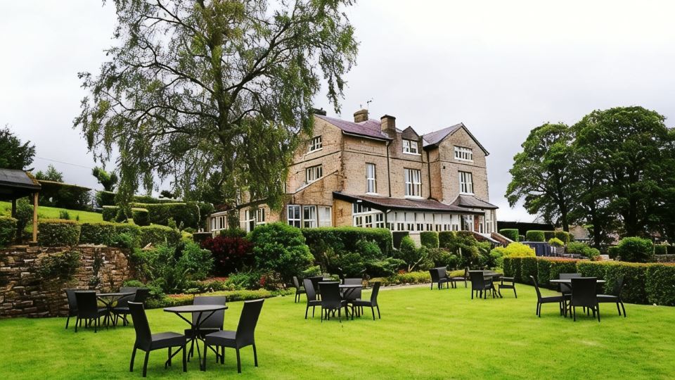 The Fell Hotel