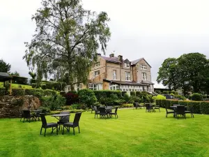 The Fell Hotel