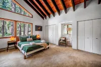 Your Peaceful Getaway - Lake Tahoe Luxury Chalet w/ Gym & Theater