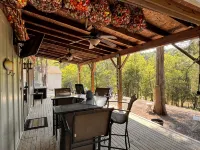 Charming 1-bdrm, lake cottage-close to the Arc Encounter Hotels in Pendleton County