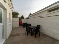3 bedroom home by the beach Hotels in The Havens