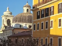 In the heart of the city, near the sea, the Port and the Railway Station... - Apartments