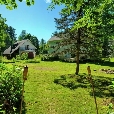Entire Rustic Farmhouse minutes from Jay Peak Отели в г. Джей