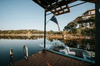 Pet Friendly Cabin w/hot tub. gym, cold plunge, & sauna