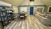 Oh Deer • Waterfront Cabin, private dock, Sleeps 8