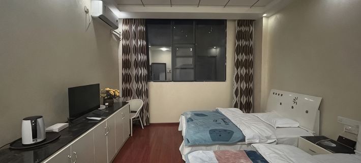 Genyuan Homestay Hotels in Luding County