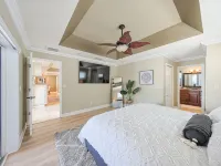 The Dolphin Inn with Views of Tampa Bay & Marina Hotels in Apollo Beach