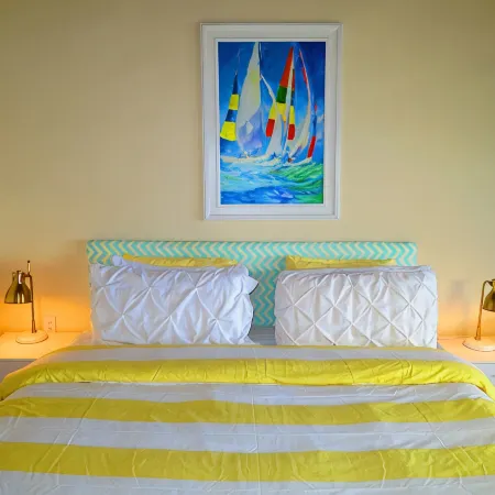 Stunning Beachfront Luxury Condo in Sapphire Beach Resort, St. Thomas W/D WiFi