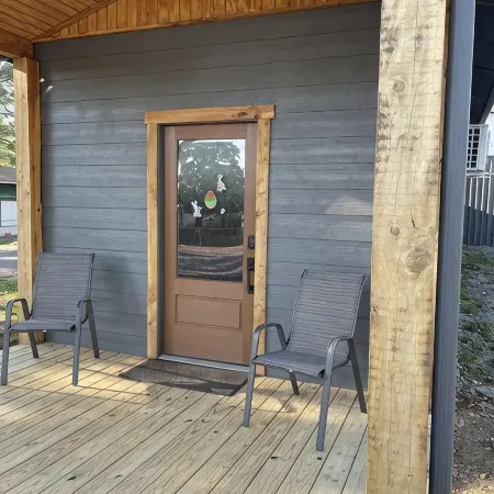 Makin Memories New Cabin Near Lake Texoma & Casino. A Mile to Marina/Boat Ramp. Отели в г. Брайан