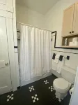 Historic Thomas House Unit B