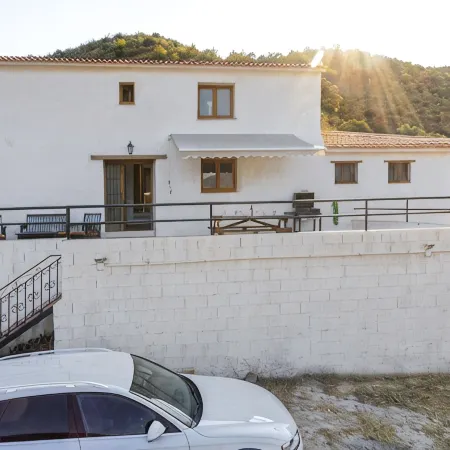 Country house 15 minutes from the beach
