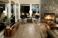 Bright and Cozy Cabin in Blue Lake Springs