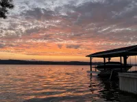 Canandaigua Lake Cottage— to Private Lake Access - 4-Star