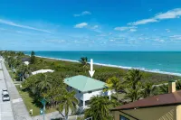 Private Beachfront House - 4-Star