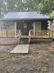 Fully remodeled cabin minutes from Walls of Jericho, Circle E, The Glass House - Chalets