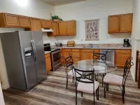 Pattee Canyon Mountain Hideaway - Apartments