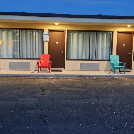 North Shore Wayside Inn
