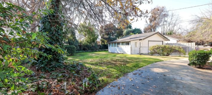 Gateway to Yosemite, Mins to UC Merced, Beautiful 3 Bedroom, 2 Bath home. Hotels in Merced