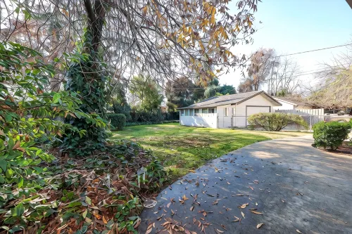 Gateway to Yosemite, Mins to UC Merced, Beautiful 3 Bedroom, 2 Bath home.