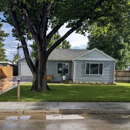 Cozy, cheerful house