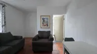 Classic One-Bedroom Apartment W King bed