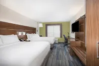 Holiday Inn Express KANSAS CITY - AT THE LEGENDS by IHG - piscina