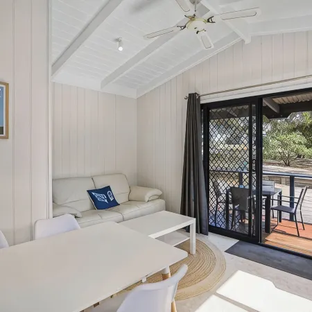 Pet Friendly Stays - Big4 Aireys Inlet