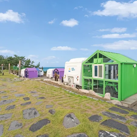 Pohang Uni's Sea Caravan Guryongpo Branch